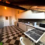 Loft Mansardato Sullo Skyline Di