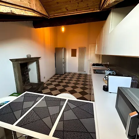 Loft Mansardato Sullo Skyline Di Апартаменты Бергамо