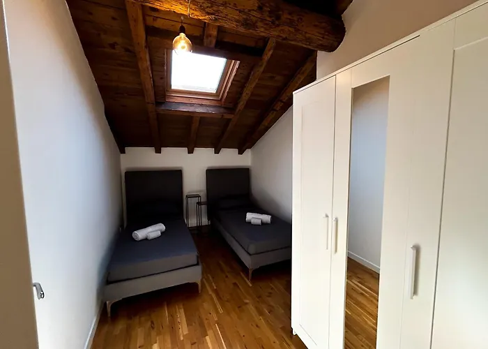 Loft Mansardato Sullo Skyline Di * Бергамо